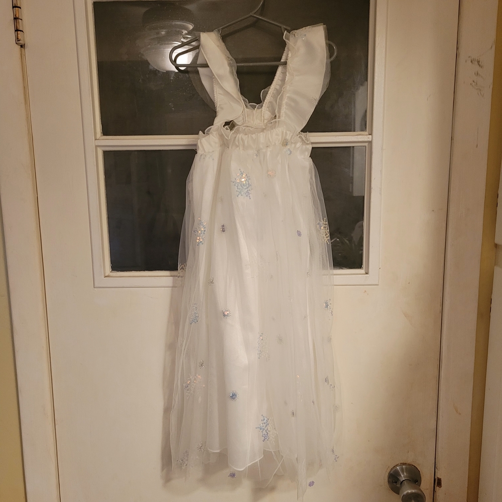 Charming White Kids Dress with Floral Details